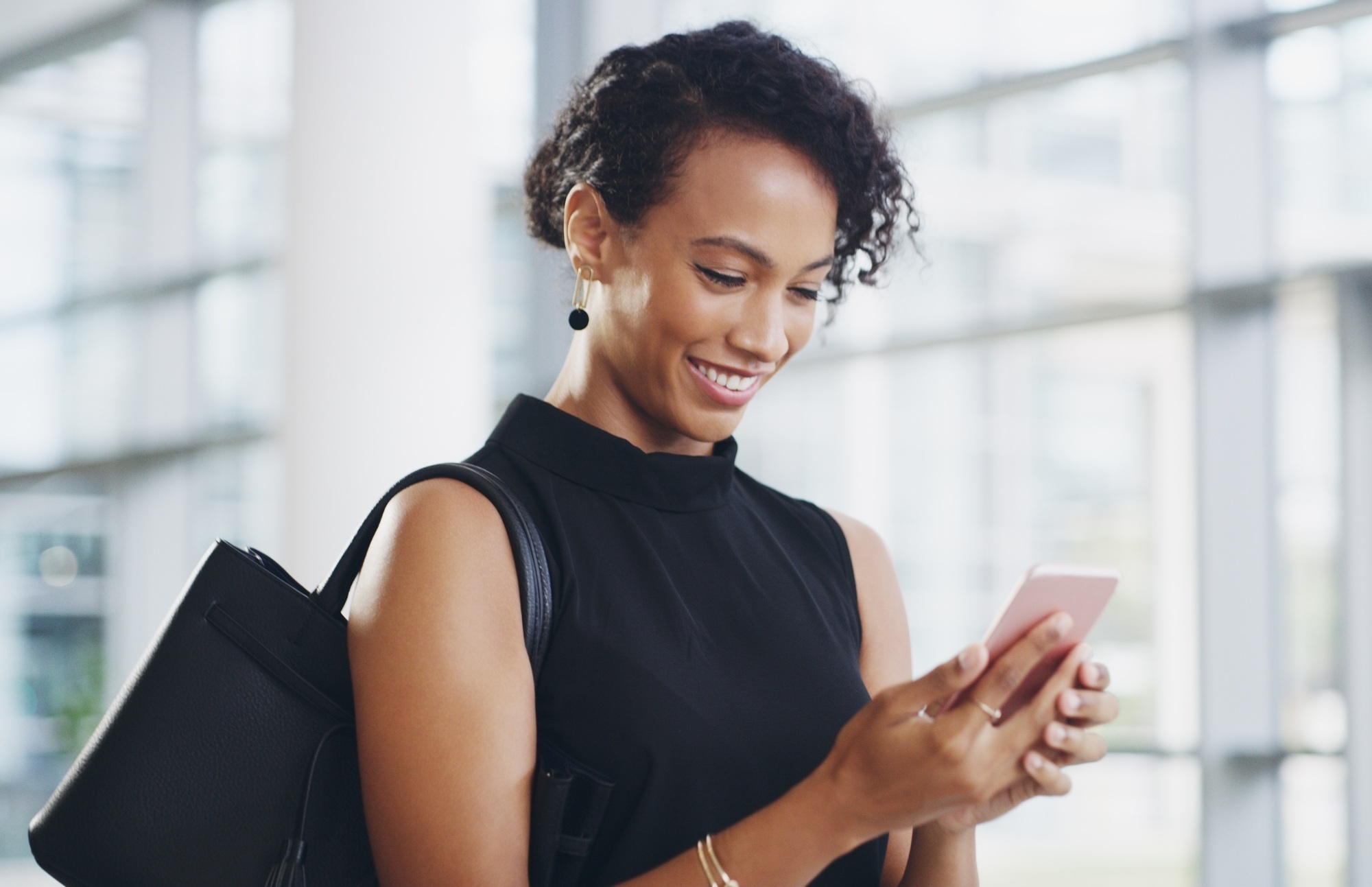 Chatbots in Medicine: Revolutionizing Healthcare Communication
